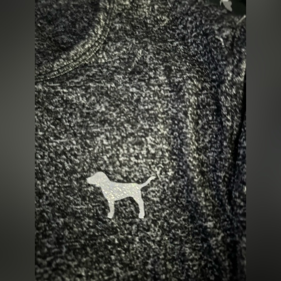PINK Grey Long Sleeve Tee Size L - Picture 4 of 7